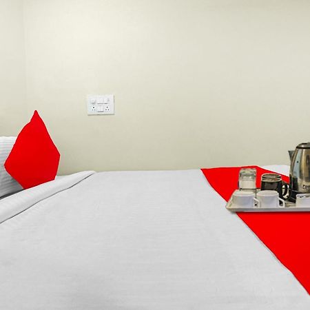 Hotel O Aayush Stay Inn Haïdarabad Extérieur photo